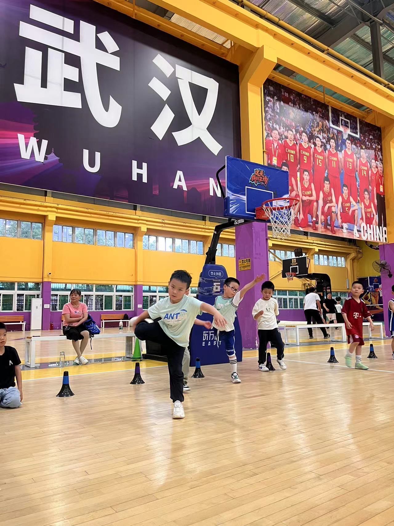 篮球职业联赛中球员磨炼意志