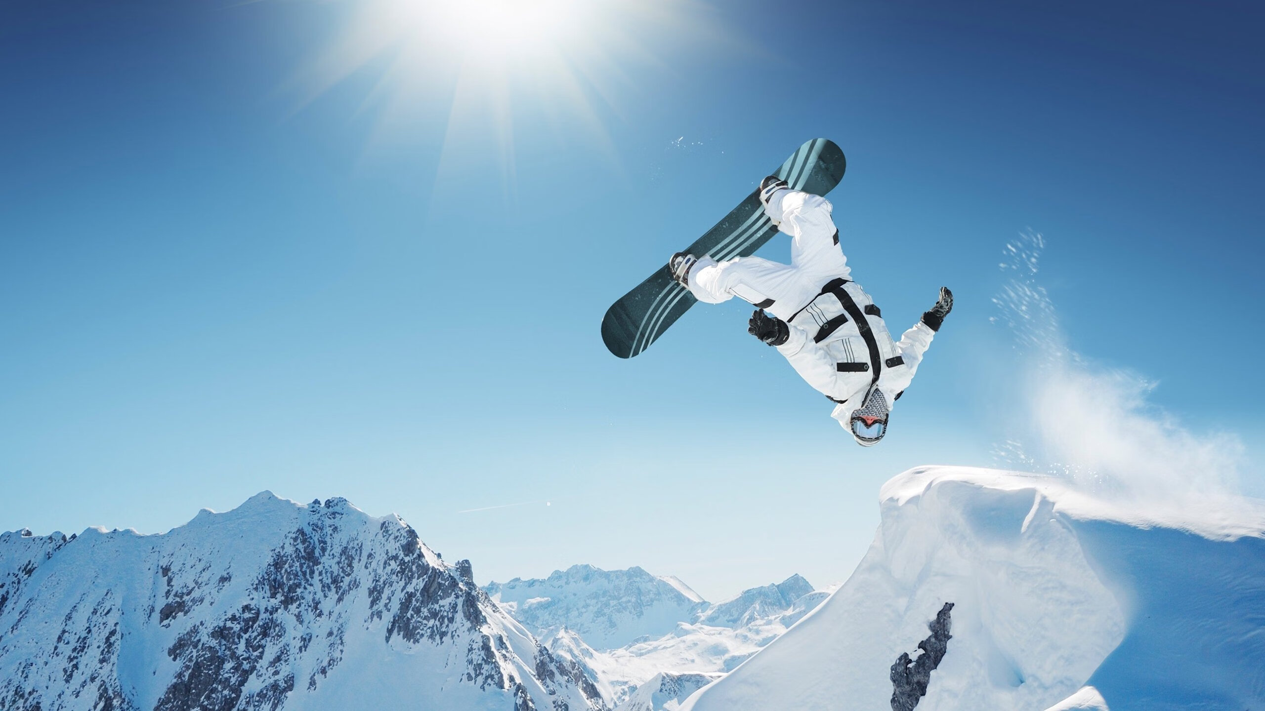 德约科维奇赛事官方发布爆冷新规，拜仁争议不断！